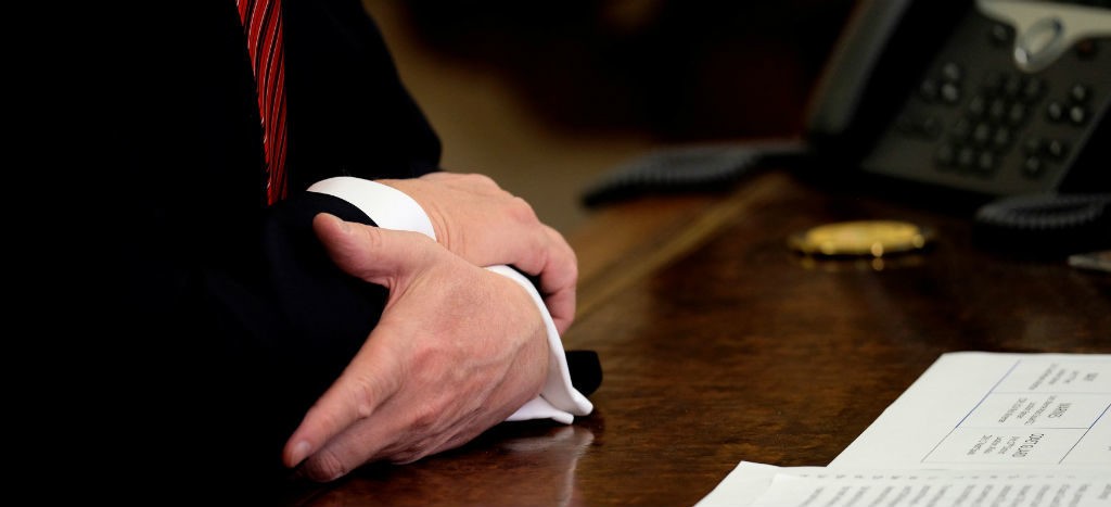 “Estoy en la Casa Blanca esperando a los demócratas”: Donald Trump en Twitter