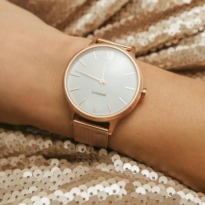 El nuevo reloj inteligente híbrido de Bellabeat rastrea tu estrés ... y combina con tu atuendo