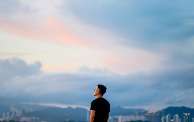 La interrupción de Instagram obliga a millones a mirar directamente al mundo durante casi media hora