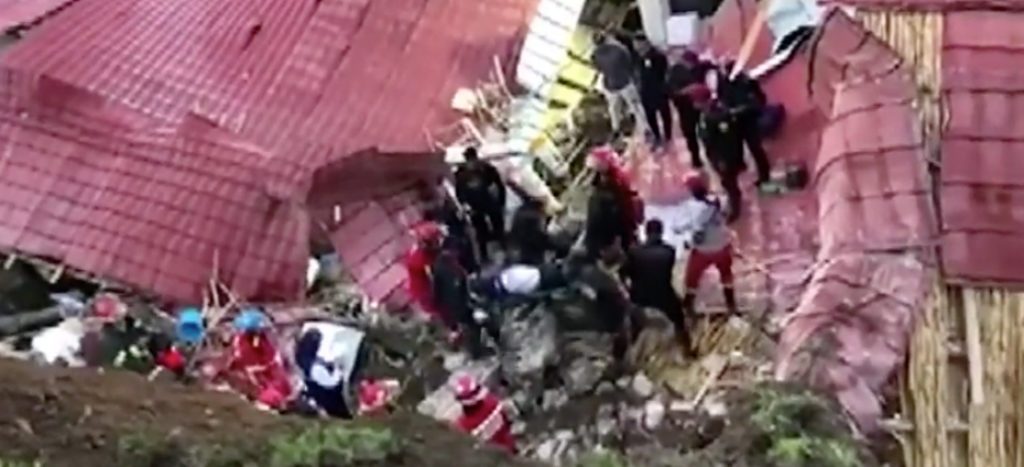Al menos 15 muertos y 30 heridos deja derrumbe en hotel de Perú