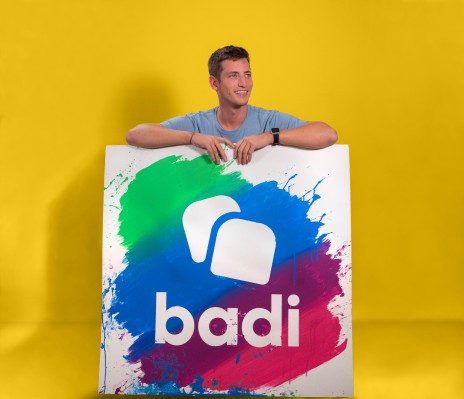 Badi recibe $ 30 millones por alquileres de habitaciones con ayuda de AI