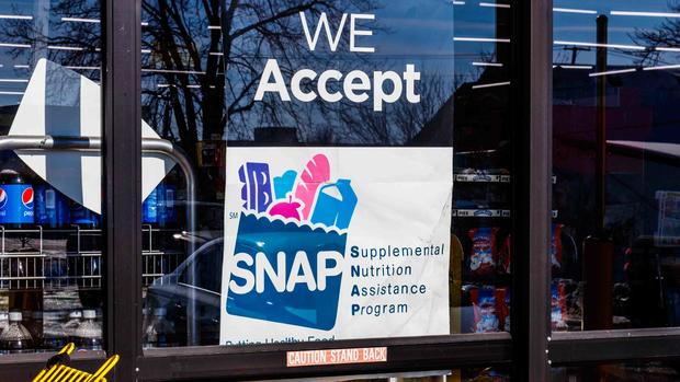 [TLMD - LV] Cupones de alimentos, ¿Cómo afecta el cierre de gobierno? 