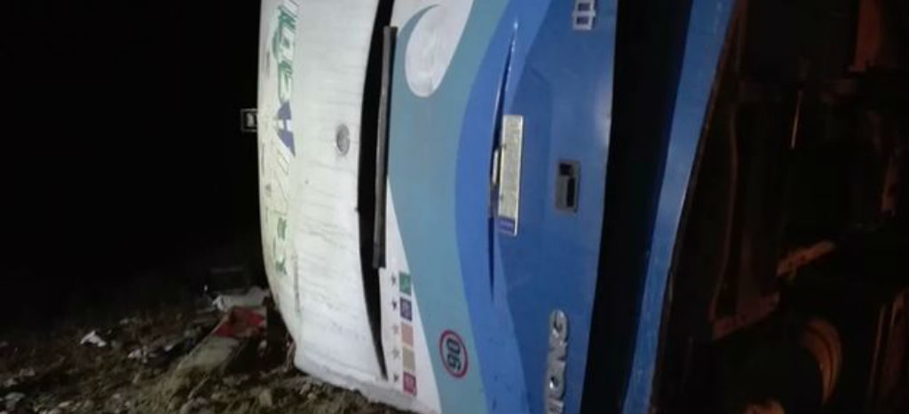 Dos argentinos, un francés y una alemana entre los 7 muertos tras accidente de autobús en Cuba