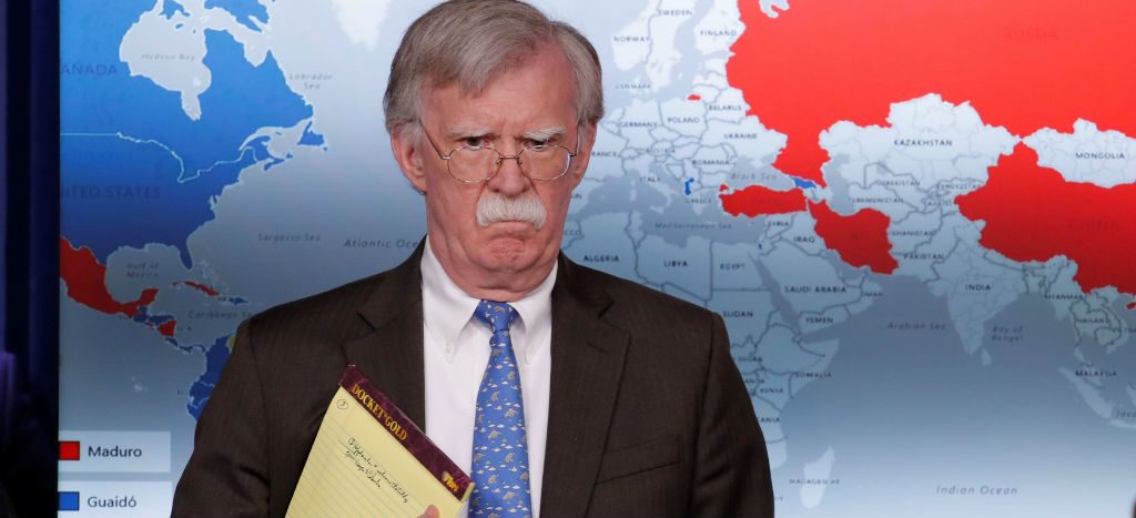 EU bloquea activos de Petróleos de Venezuela, hasta que Maduro entregue el poder