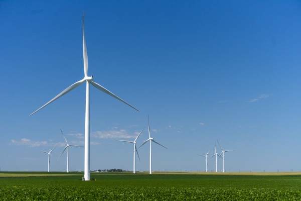 El costo del almacenamiento de energía ha paralizado la adopción de energía renovable. Energy Vault tiene una solución.