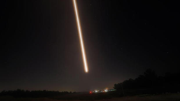 Israel ataca a bombazos puntos estratégicos en Gaza