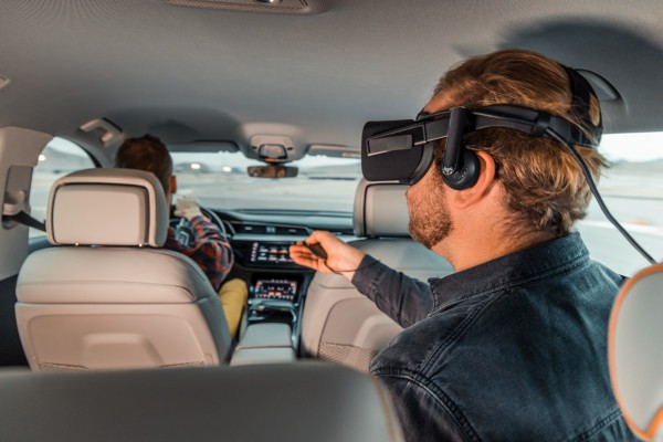Utilicé VR en un automóvil a 90 mph y no me enfermé