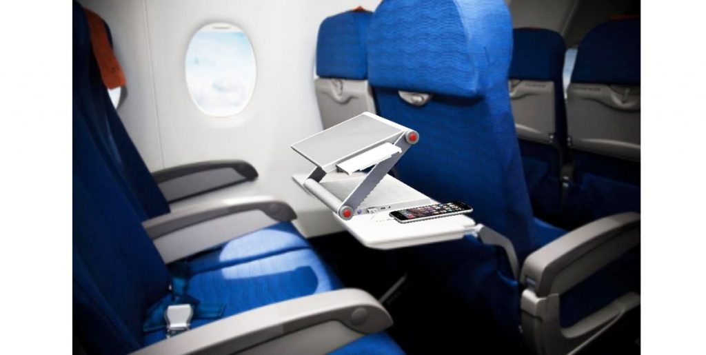 Viviendo en dos continentes, no teníamos más remedio que inventar un elevador de almohada de avión