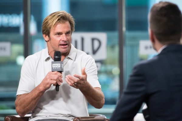WeWork se involucra en el negocio de alimentos, respaldando la puesta en marcha de súper alimentos de Big Wave Surfer Laird Hamilton