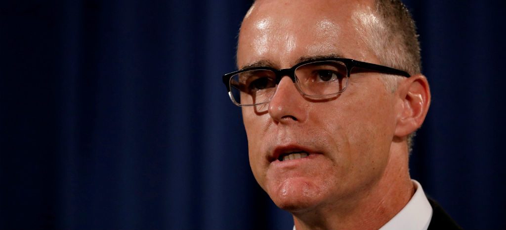 “Muchas mentiras”: Trump arremete contra exdirector interino del FBI