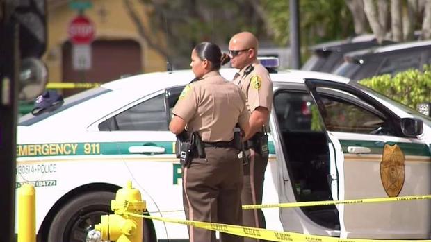 [TLMD - MIA] Hombre asesina a puñaladas a  su expareja