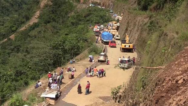 [TLMD - LV] Familiares piden acelerar la búsqueda de víctimas en los derrumbes en Bolivia