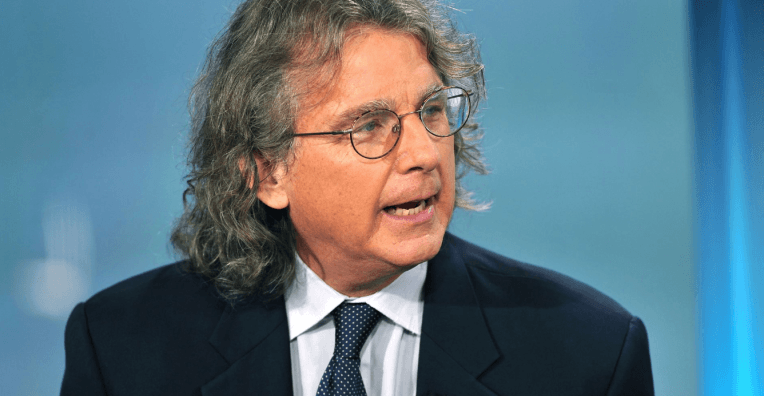 El famoso inversor Roger McNamee aconsejó a Facebook, ahora está seguro de que está destruyendo nuestra democracia.