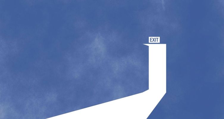 El jefe de comunicaciones de Facebook sale a la carretera después de 8 años en la compañía