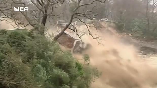 [TLMD - NATL] Puente desaparece ante sus ojos cuando transmitía en vivo