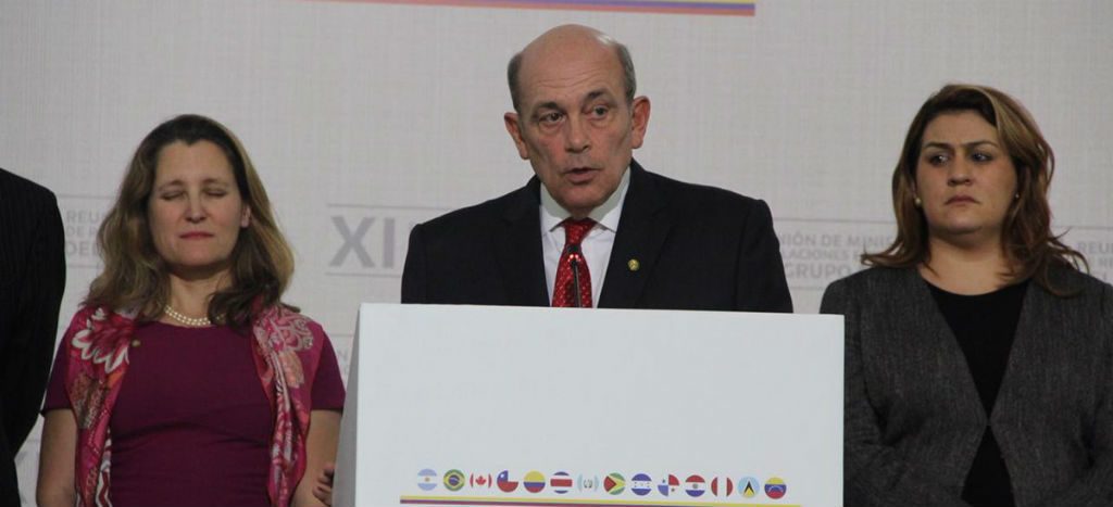 Perú también da la espalda al gobierno de Maduro