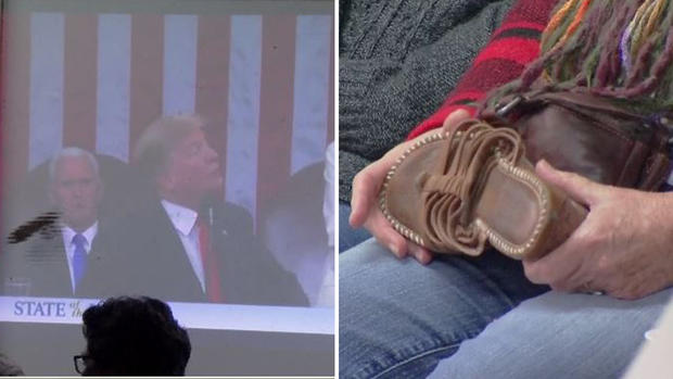 Le tiran zapatazos a Trump durante su discurso