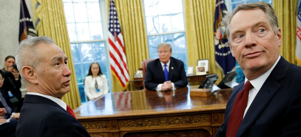 Trump retrasa aumento de aranceles sobre China