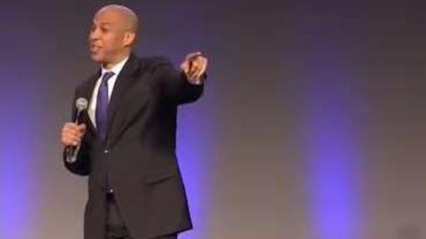 Cory Booker se suma a la contienda demócrata