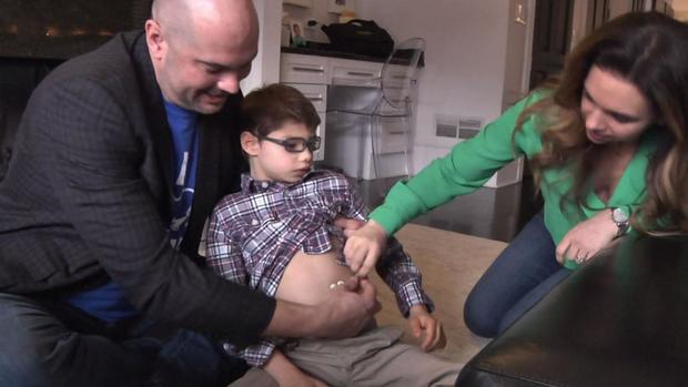 Tras gran susto, familia crea línea especial de comida para ayudar a niños