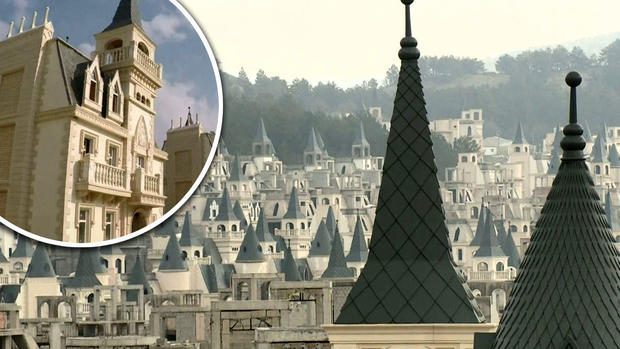 [TLMD - LV] El tétrico pueblo “fantasma” con 700 castillos