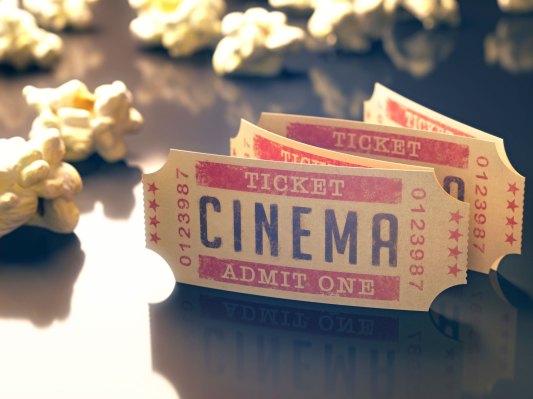 PreShow, el nuevo inicio del cofundador de MoviePass, le ofrece entradas de películas gratuitas para ver anuncios.