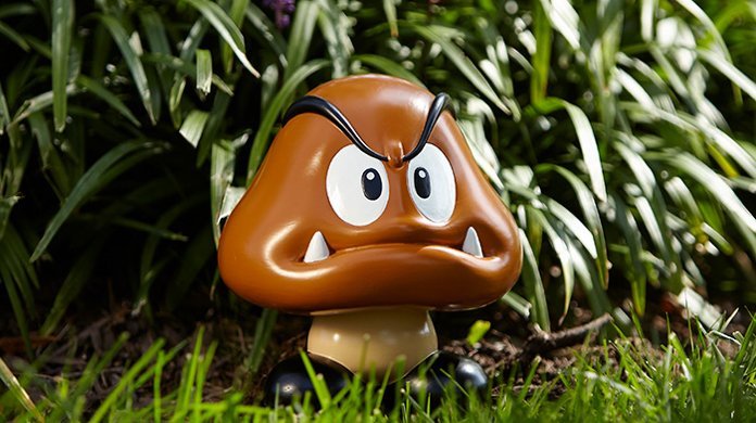 nintendo_goomba_garden_statue_top