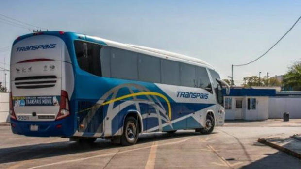 Por aire y tierra buscan a migrantes desaparecidos