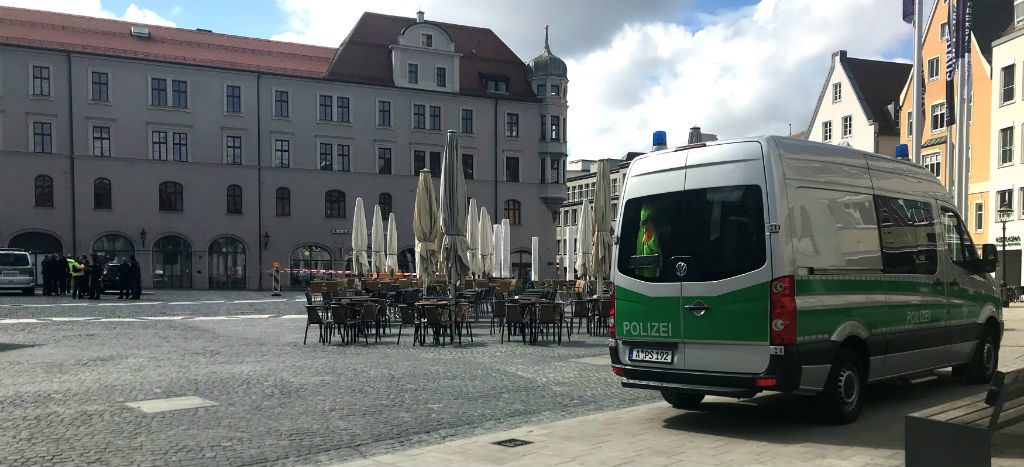 Por amenazas de bomba recibidas por correo, evacuan seis ayuntamientos alemanes