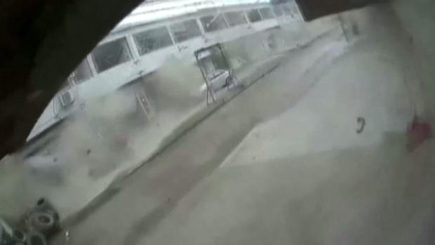 Captan instante de explosión de planta química