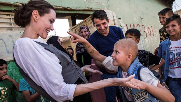 Angelina Jolie visita Mosul y pide ayuda para los iraquíes