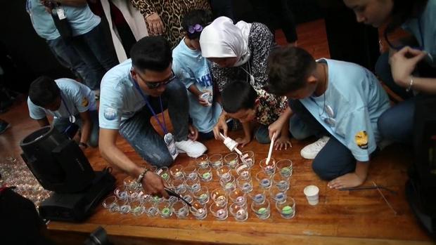 [TLMD - LV] Familiares de desaparecidos del vuelo MH370 quieren saber qué pasó