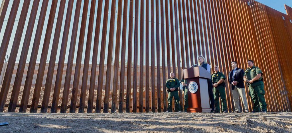 Nielsen supervisará emergencia humanitaria y seguridad en frontera con México