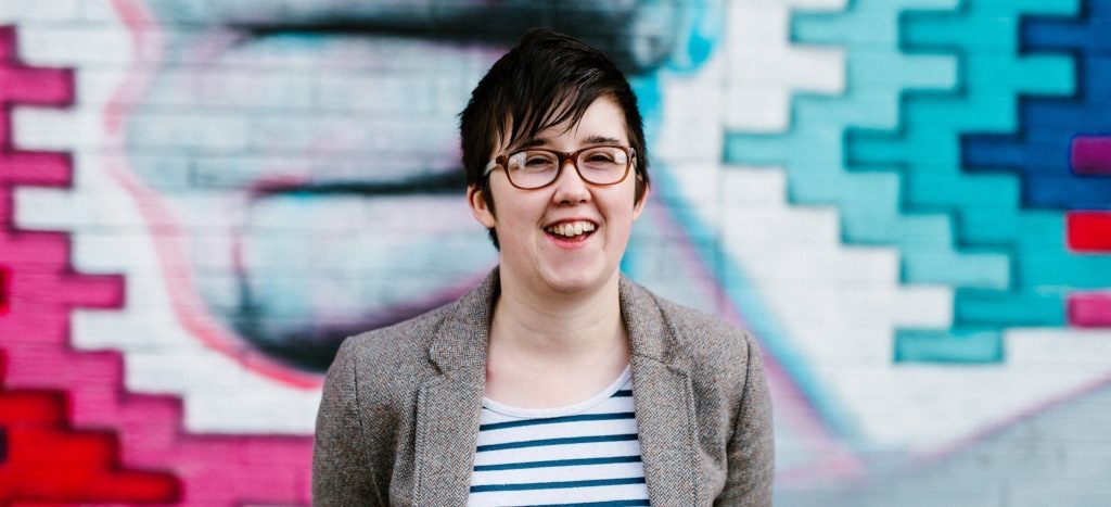 Arrestan a dos jóvenes en Irlanda del Norte por muerte de la periodista Lyra McKee