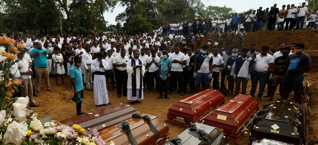 Sube a 359 cifra de muertos por los atentados en Sri Lanka