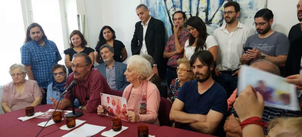Abuelas de Plaza de Mayo localizan a la nieta 129