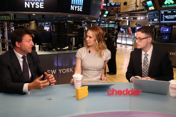 Altice USA compra la red digital de noticias Cheddar por $ 200 millones