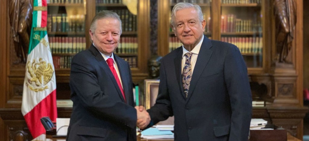 Coincide Zaldívar con AMLO en combatir la corrupción