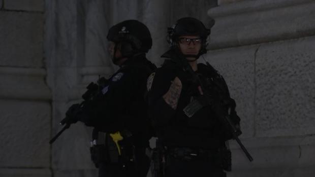 [TLMD - NY] Máxima vigilancia en San Patricio