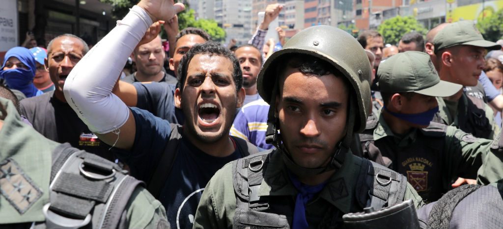 EU apoya “por completo” a Guaidó y la UE pide una solución pacífica a la crisis venezolana