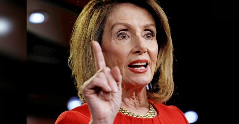 El juicio político no es la única manera para responsabilizar a Trump: Pelosi