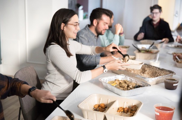 El mercado de catering en línea ezCater obtiene otros $ 150 millones con una valoración de $ 1.25 billones.