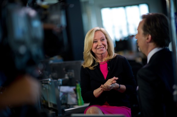 Envío de lujo e-tailer The RealReal para ingresar al club del unicornio con nuevos fondos