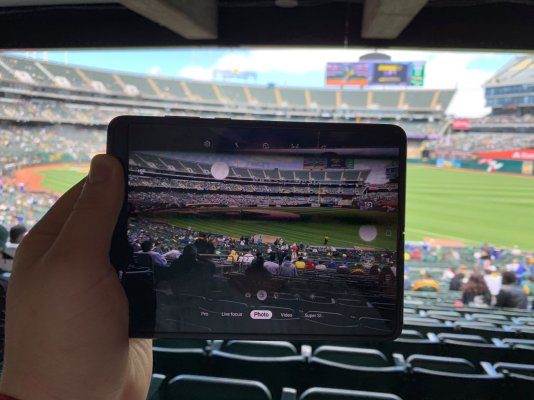 Samsung confirma el retraso de Galaxy Fold, comparte los "hallazgos iniciales" sobre las unidades defectuosas