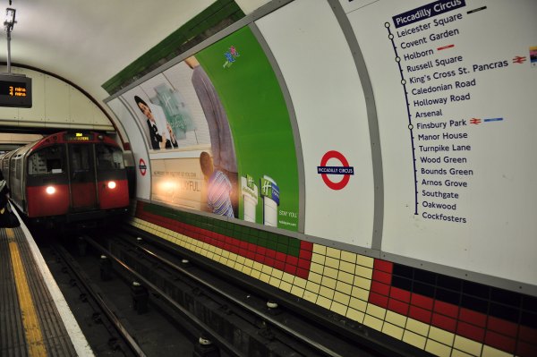 Uber agrega datos de transporte público en tiempo real para Londres