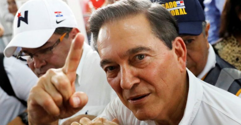 ‘Nito’ Cortizo sería el próximo presidente de Panamá tras un reñido recuento