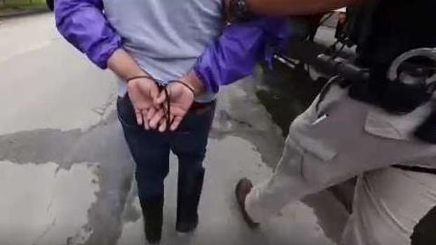 Las quiere imponer el gobierno: qué son las deportaciones aceleradas