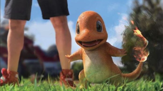 Charmander-Detective-Pikachu