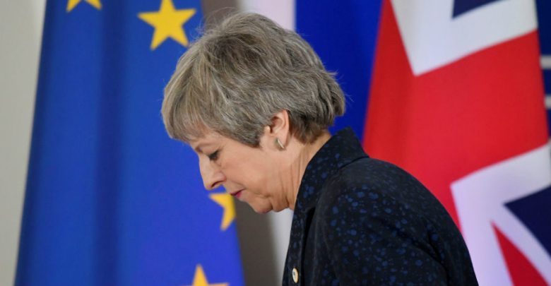 Conservadores presionan la salida de May para evitar un segundo referéndum sobre el Brexit