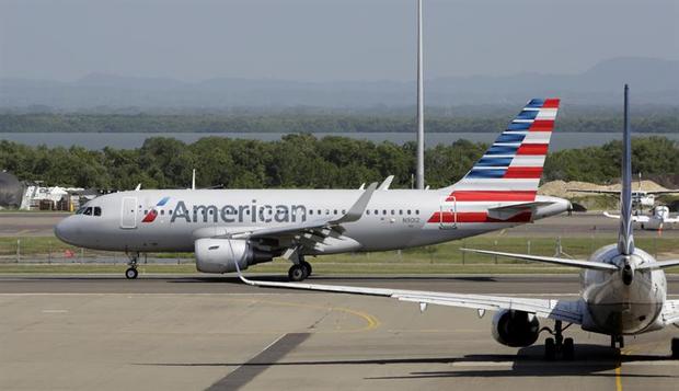American Airlines suspende sus vuelos a Venezuela